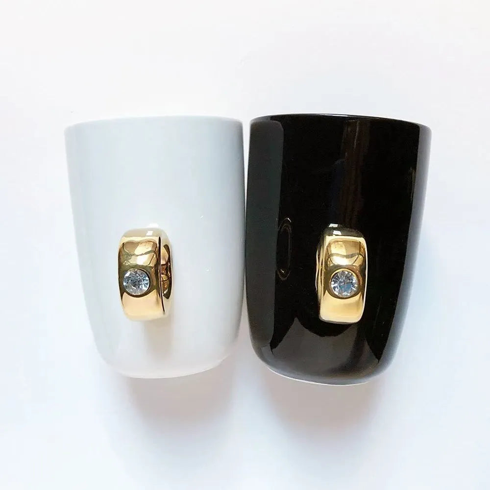 Ceramic Black & White Mug Gold Coffee Tea Diamond Solitaire Ring, Packaging Type: Box, 300 ml