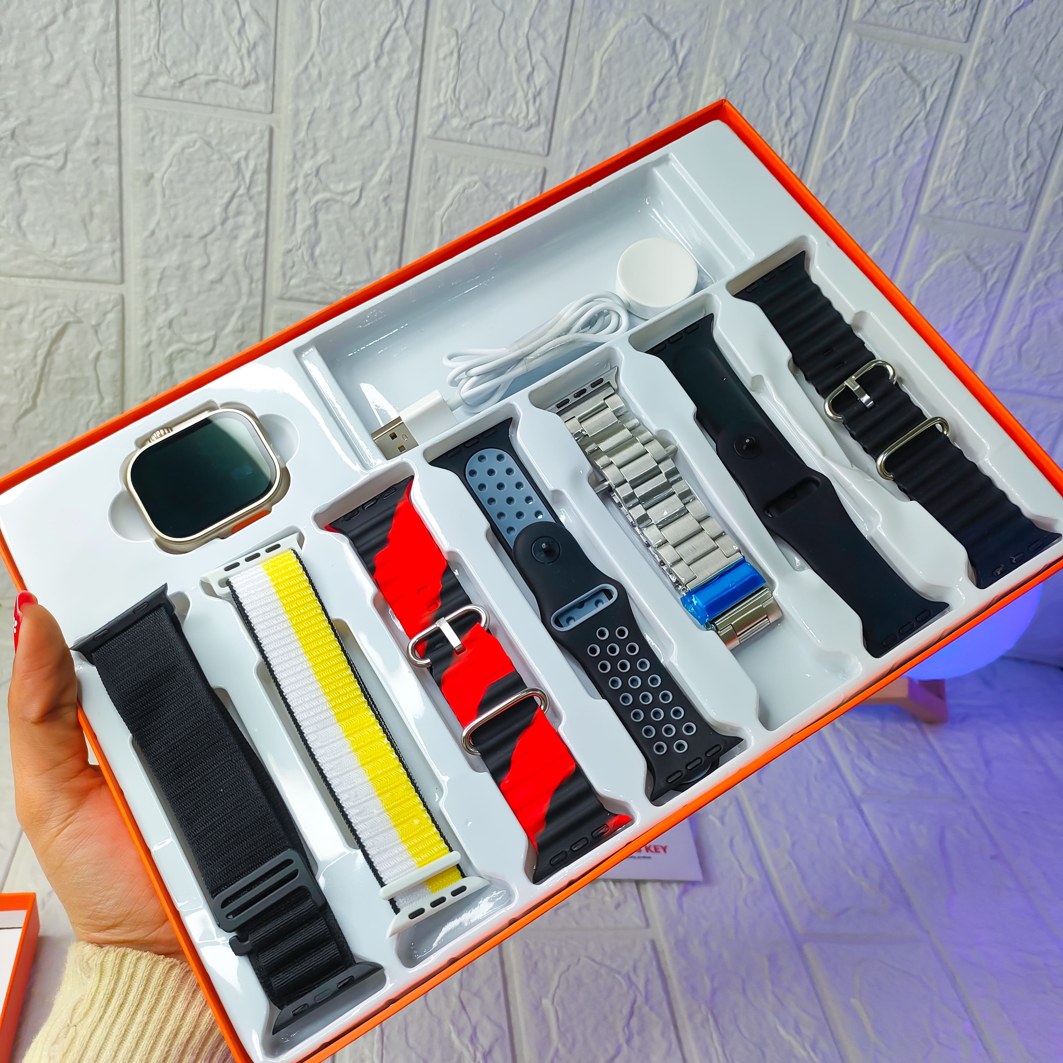 7in1 Ultra Smartwatch with 7 Straps