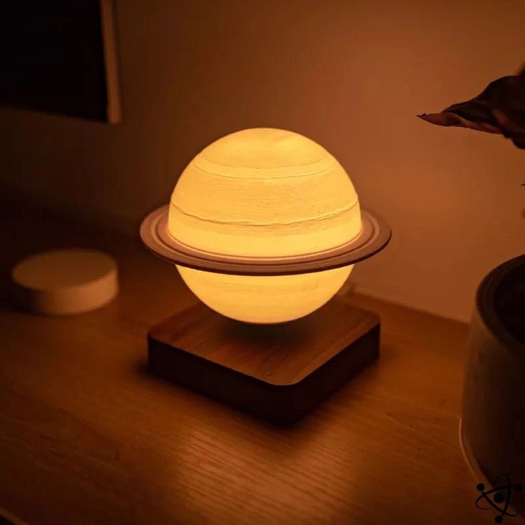 Magnetic Levitation Saturn Lamp Night Light LED 3D Printing Floating Lamp 360° Rotating Lamp Global Desk Lamp for Living Room Bedroom Decor